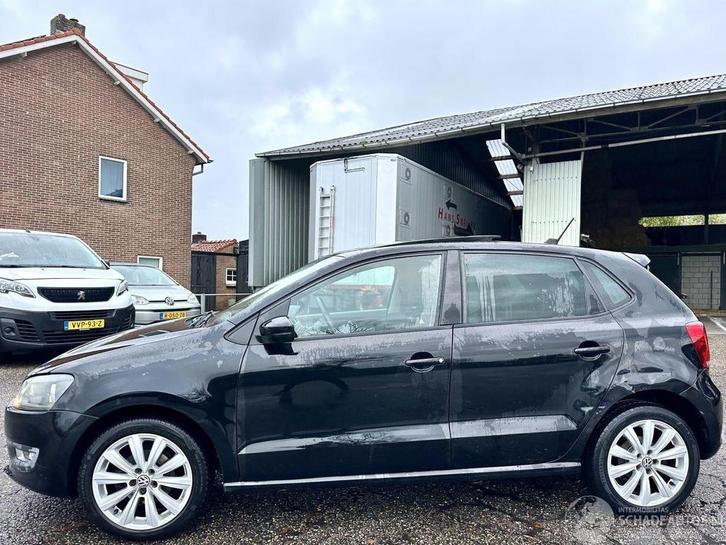 Volkswagen Polo Gereserveerd 1.2 TSI 105pk 6-bak Highline 5d, Auto diversen, Schadeauto's, Volkswagen, Handgeschakeld, Benzine