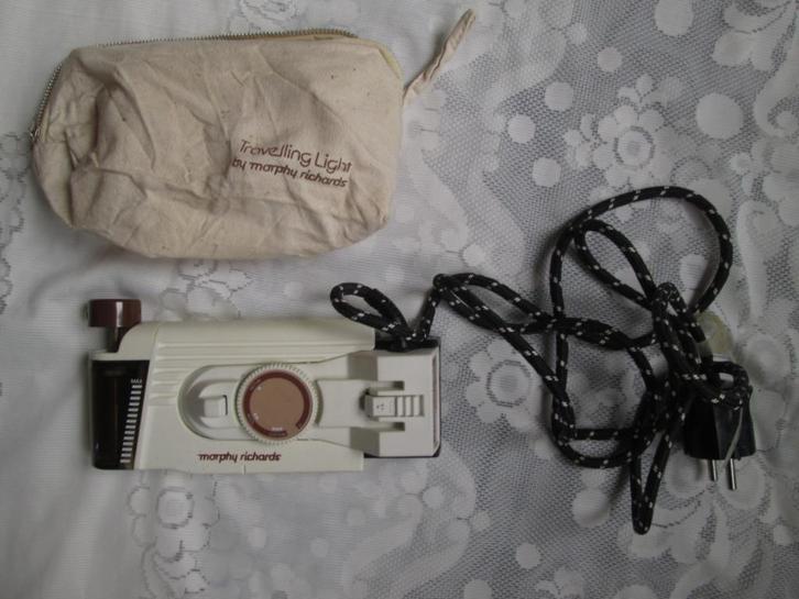 Retro Vintage Morphy Richards 41700 Reis Strijkijzer, Witgoed en Apparatuur, Strijkijzers en Strijkplanken, Gebruikt, Strijkijzer met snoer