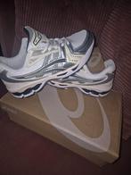 Asics Sneakers - Zo goed als nieuw!, Wit, Ophalen of Verzenden, Asics, Sneakers of Gympen