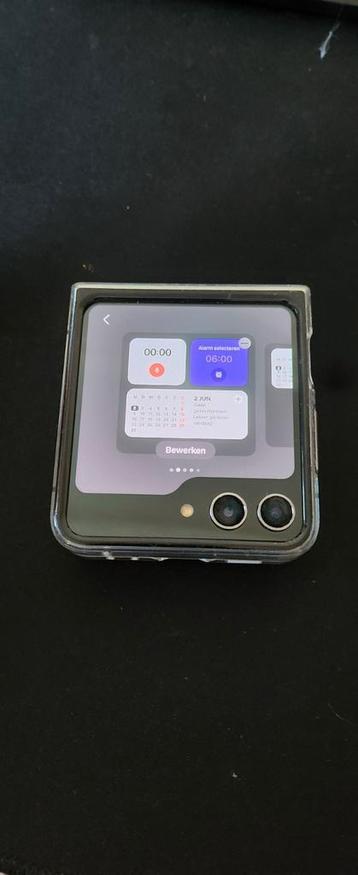 Samsung Flip 5, 512GB , garantie tot 28/07/2025  beschikbaar voor biedingen