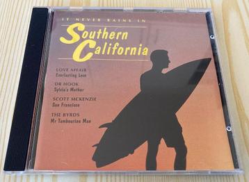 CD Various - It Never Rains In Southern California (60s, pop beschikbaar voor biedingen