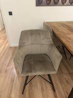 Complete Set: Eettafel + 4 Eetstoelen + Salontafel, Huis en Inrichting, Ophalen