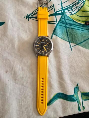 Horloge fossil beschikbaar voor biedingen