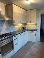 L-vormige keuken met oven en kookplaat, Ophalen, Gebruikt, Overige materialen, Hoekkeuken