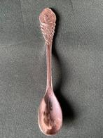 Verzilverde bewerkte thee lepel Wilhelmina., Ophalen of Verzenden