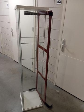 Hamster kooi (Ikea detolf kast) beschikbaar voor biedingen