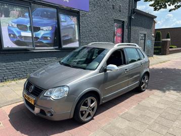 Volkswagen Polo 1.4-16V Cross navi auto riem vervangen beschikbaar voor biedingen
