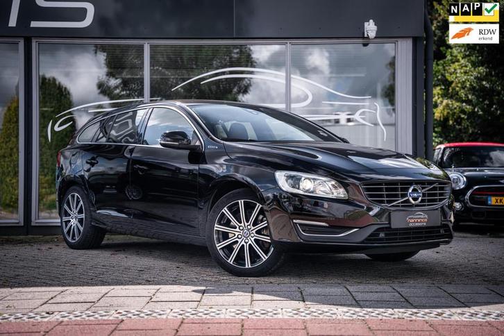 Volvo V60 2.4 D6 Twin Engine R-Design|Hybrid|Trekh|Navi|AWD|, Auto's, Volvo, Bedrijf, Te koop, V60, 4x4, ABS, Airbags, Airconditioning