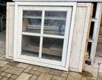 Houten kozijn ,klapraam 1m x 1m, totale breedte 1,39m, Ophalen, Gebruikt
