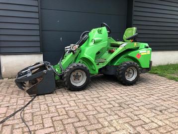 Avant 423 met telescoop giek en knijpbak nieuwe adv 17-8 beschikbaar voor biedingen