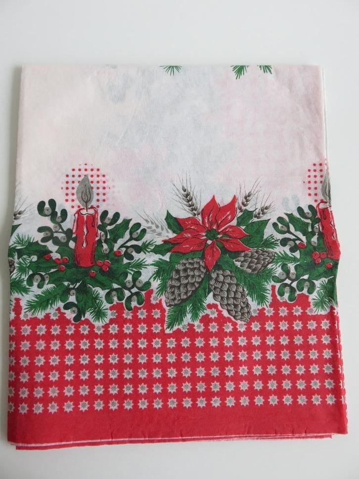 Kerst tafelkleed, kerst kleed met kerststerren 135x160 cm, Diversen, Kerst, Zo goed als nieuw, Ophalen of Verzenden