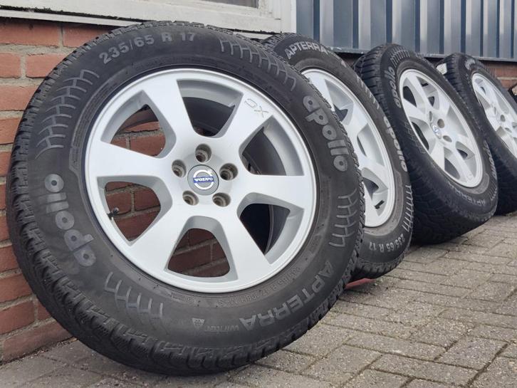 Originele Volvo XC60 Winterset "Segin", Auto-onderdelen, Banden en Velgen, Banden en Velgen, Winterbanden, 17 inch, 235 mm, Personenwagen