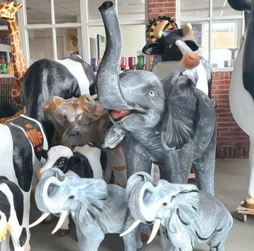 Tuinbeeld koe, polyester gorilla beelden, olifant beeld beschikbaar voor biedingen
