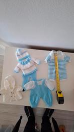 Poppenkleertjes diverse., Ophalen of Verzenden, Pop