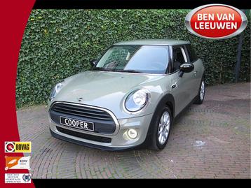 MINI Cooper 1.5 One Pepper F56 LCI automaat NL-auto, 1ste ei beschikbaar voor biedingen