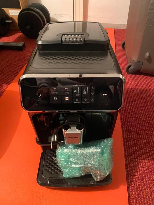 PHILIPS Series 2300 LatteGo EP2331/10, Witgoed en Apparatuur, Koffiezetapparaten, Zo goed als nieuw, Koffiemachine, Ophalen