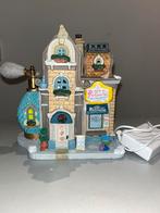Lemax huisje parfumerie, Diversen, Kerst, Ophalen of Verzenden, Zo goed als nieuw