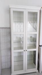 Ikea Liatorp vitrinekast, Huis en Inrichting, Kasten | Vitrinekasten, Ophalen, Zo goed als nieuw
