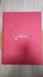 Valentino: A Grand Italian Epic - Taschen Boek, Ophalen of Verzenden, Zo goed als nieuw, Fotografie algemeen, Suzy Menkes, Pamela Golbin