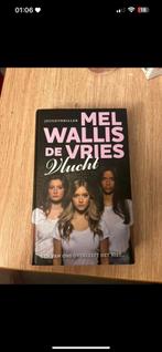 Boek: Vlucht, Ophalen, Zo goed als nieuw