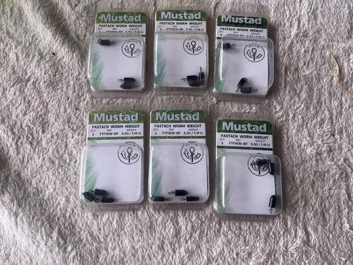 adv 69 / NIEUW set 6 blisters wormloodjes MUSTAD, Watersport en Boten, Hengelsport | Roofvissen, Nieuw, Overige typen, Ophalen of Verzenden