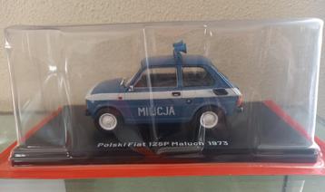 Modelauto Fiat 126 Politie uitvoering  beschikbaar voor biedingen
