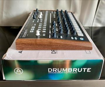 — ARTURIA DRUMBRUTE — Compleet & ZGAN  beschikbaar voor biedingen