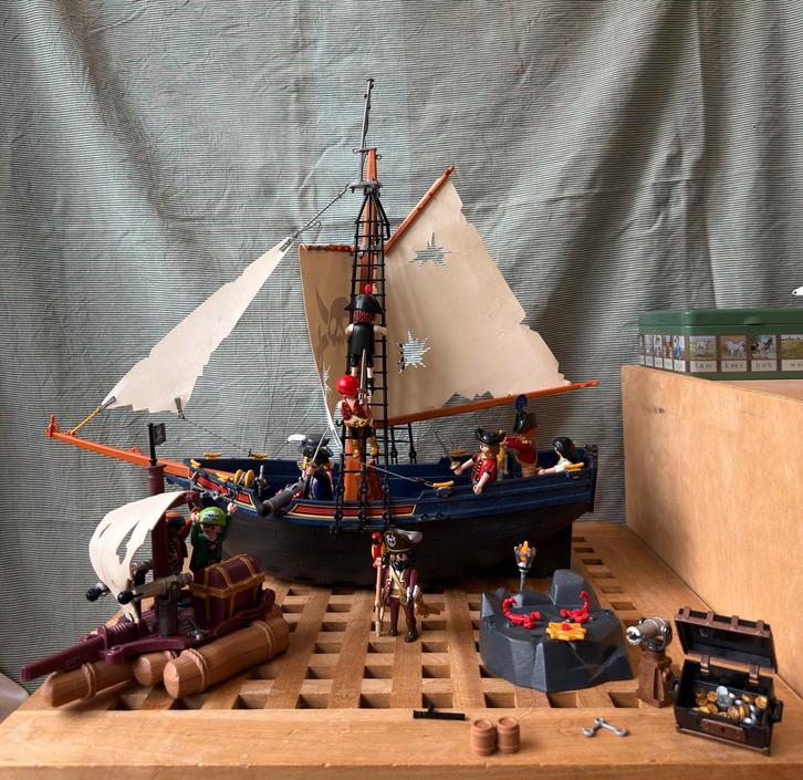 Playmobil Piratenschip 5810, Vlot 6682 & schateiland 6683, Kinderen en Baby's, Speelgoed | Playmobil, Gebruikt, Complete set, Ophalen of Verzenden