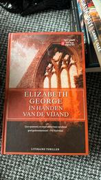 Elizabeth George - In handen van de vijand, Boeken, Thrillers, Ophalen of Verzenden, Zo goed als nieuw, Elizabeth George
