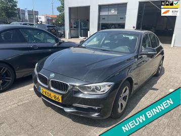 BMW 3-serie 320i Upgrade Edition 170pk 2e eig. Clima Leder N beschikbaar voor biedingen
