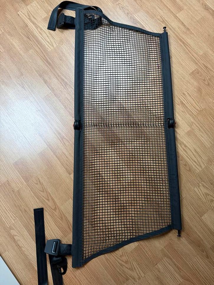 Volvo Bagagenet XC70 / V70 (2001-2007), Auto diversen, Hondenrekken, Gebruikt, Ophalen