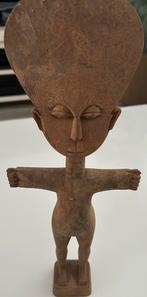 ANTIEKE AFRIKAANSE HANDGESNEDEN ASHANTI VRUCHTBAARHEIDSPOP, Ophalen of Verzenden