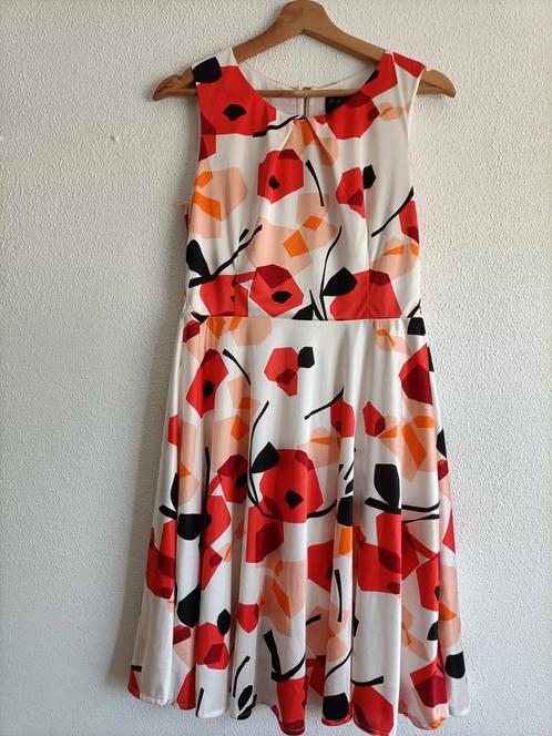 Leuk jurkje vintage look, wit met oranje zwart patroon Fever, Kleding | Dames, Jurken, Gedragen, Maat 38/40 (M), Wit, Knielengte