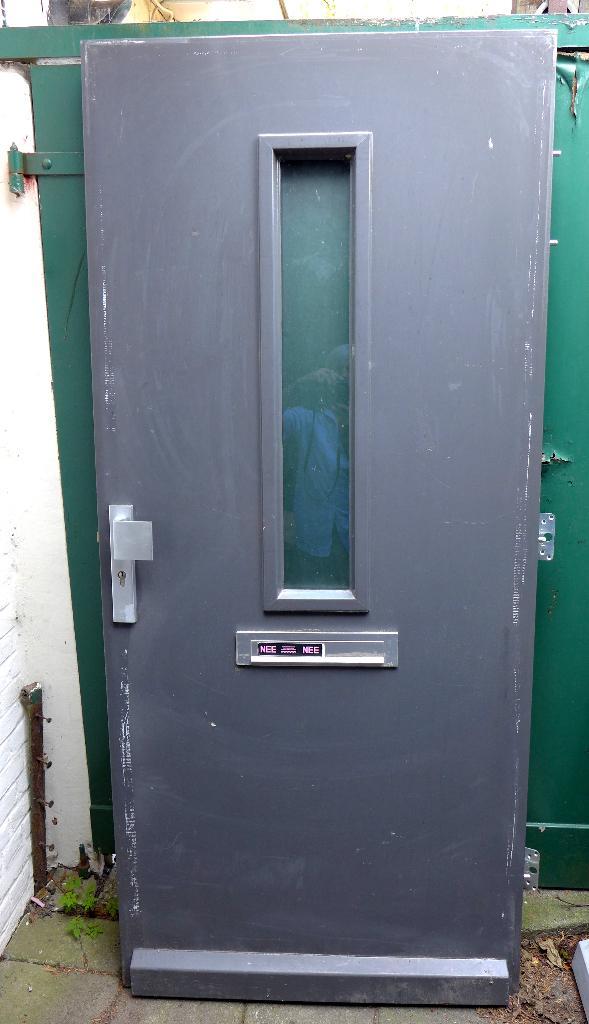 hardhouten voordeur deuren, Doe-het-zelf en Verbouw, Deuren en Horren, Zo goed als nieuw, Buitendeur, 200 tot 215 cm, 80 tot 100 cm