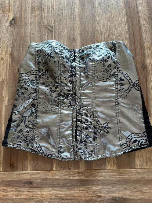 Zilver/zwarte top, bodice, voorkant sluiting mt s/m 38/40, Kleding | Dames, Tops, Zo goed als nieuw, Maat 38/40 (M), Zwart, Zonder mouw