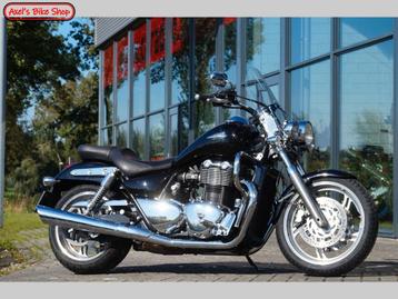 TRIUMPH THUNDERBIRD (bj 2011) beschikbaar voor biedingen