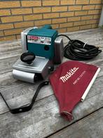 Makita 9401 bandschuurmachine, Doe-het-zelf en Verbouw, Gereedschap | Schuurmachines, Ophalen, Zo goed als nieuw, 600 tot 1200 watt