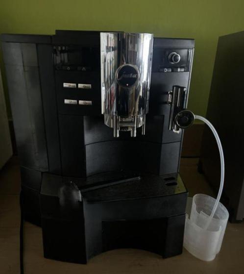 Jura Impressa XS9 classic koffiezetmachine, Witgoed en Apparatuur, Koffiezetapparaten, Gebruikt, Gemalen koffie, Koffiebonen, Koffiemachine