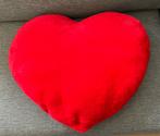 Groot hart kussen. 30 x 45 cm., Ophalen of Verzenden, Zo goed als nieuw, Rood