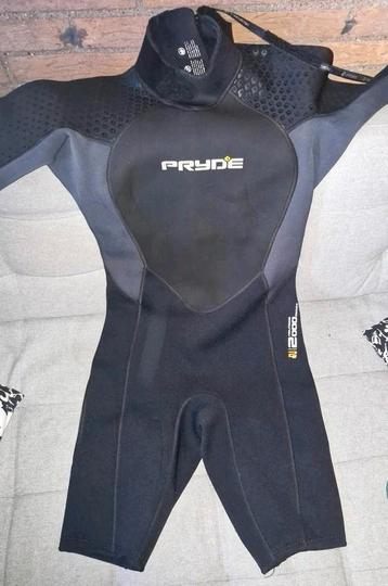 Neil Pryde shorty wetsuit maat L beschikbaar voor biedingen