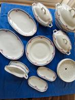 porselein dekschaal, borden en sauskom., Antiek en Kunst, Ophalen of Verzenden