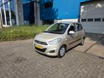 Hyundai i10  109.528, 880 kg, 4 cilinders, 400 kg, Beige