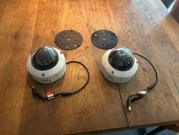 2x EverFocus EHD930 Dome Camera beschikbaar voor biedingen