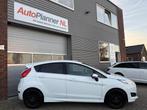 Ford Fiesta 1.0 EcoBoost Titanium X! 5-Drs! Camera! Clima!, Auto's, Ford, Voorwielaandrijving, Euro 5, Gebruikt, Zwart