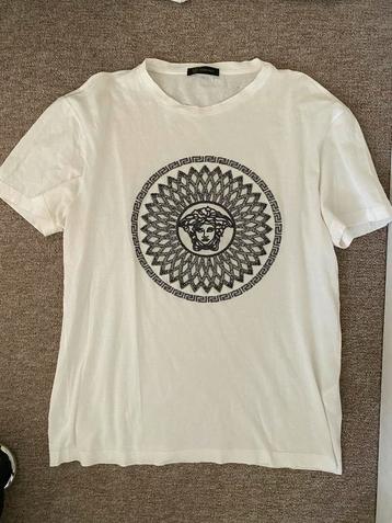 Versace Shirt M beschikbaar voor biedingen