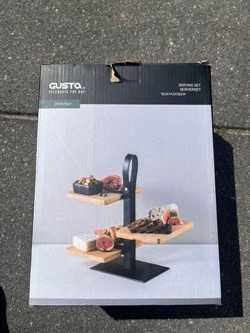 Gusta serving set nieuw beschikbaar voor biedingen