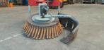onkruidborstel tbv shovel of heftruck, Ophalen, Zo goed als nieuw, Overige merken
