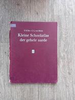 Kleine Schoolatlas der gehele aarde - P.R.Bos/C.L. van Balen, Boeken, Gelezen, P.R.Bos/C.L. van Balen, Ophalen of Verzenden, Aardrijkskunde