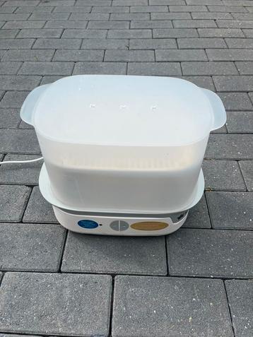 Tommy Tippee advanced steam flessen sterilisator beschikbaar voor biedingen