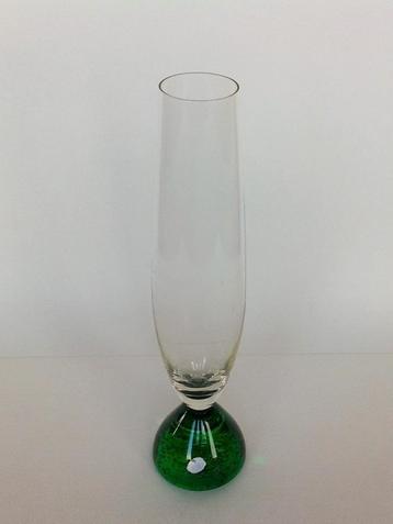 Vaas Spijkerglas Vintage beschikbaar voor biedingen